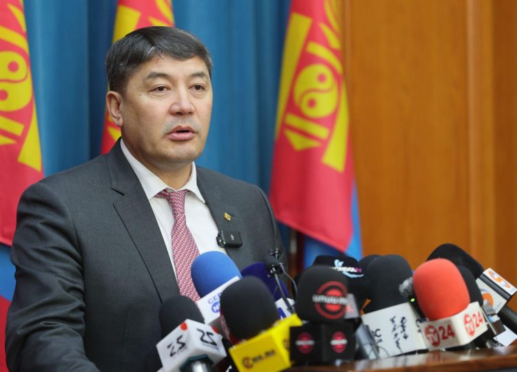 Ядуурлыг бууруулах, амьжиргааг дээшлүүлэх, хөдөлмөр эрхлэлтийг дэмжих арга хэмжээ авч хэрэгжүүлнэ