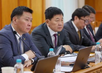 Төрийн өмчийн орон сууцыг иргэдэд хөлслүүлэх, өмчлүүлэх, борлуулах журмыг баталлаа