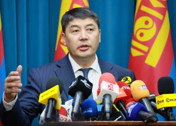 Хувийн тэтгэврийн сангийн эрх зүйн орчин бүрдүүлэх эхлэлийг тавилаа