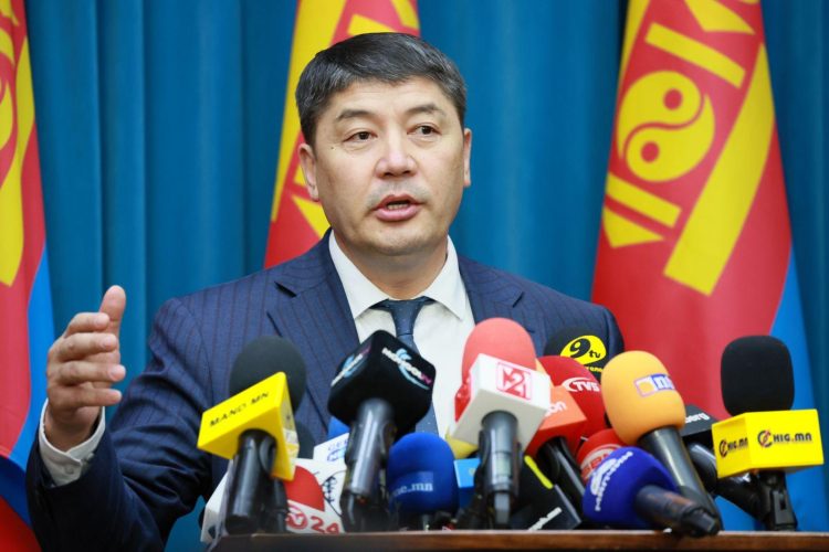 Хувийн тэтгэврийн сангийн эрх зүйн орчин бүрдүүлэх эхлэлийг тавилаа