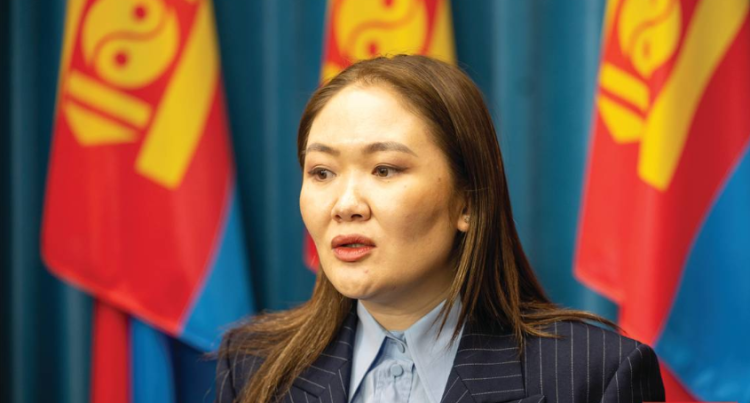 Б.Батцэцэг: Хуулийн байгууллагын шийдвэр эцэслэн гаргах хүртэл Туулын хурдны зам төслийг зогсоосон