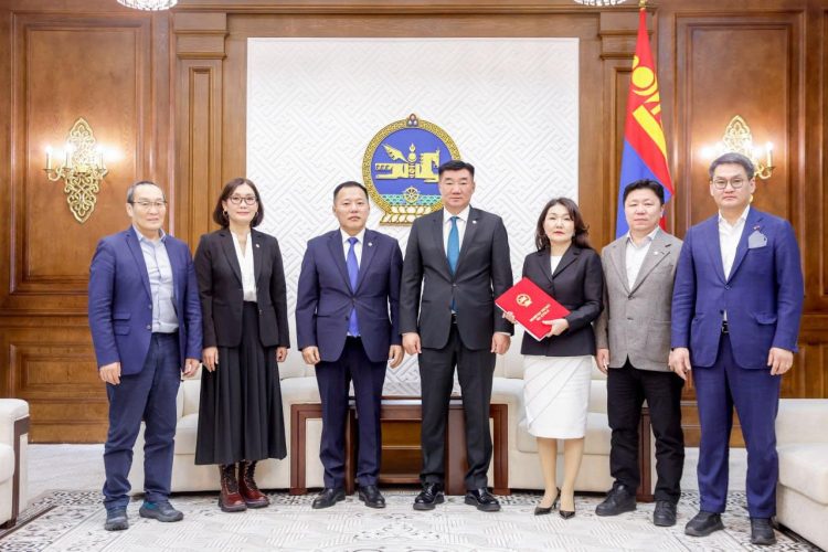 Төрийн нууцын тухай хуулийн төслийг өргөн мэдүүлэв