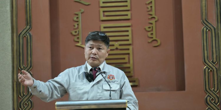 Спортын төрөлжсөн цогцолборыг барьснаар 16 төрлийн дугуйланд 40 мянган хүүхэд суралцана