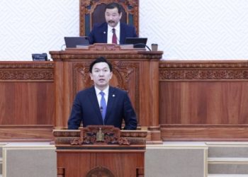 Ерөнхий сайд Н.Учрал “Импортын барааны гаалийн албан татварын хувь хэмжээ батлах тухай” УИХ-ын тогтоолд өөрчлөлт оруулах тухай төслийг УИХ-д танилцууллаа