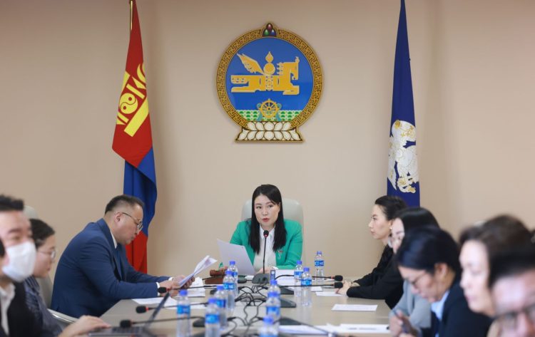 НИТХ-ын Засаглал, Эрх зүйн хороо хуралдаж дараах 8 асуудлыг хэлэлцлээ