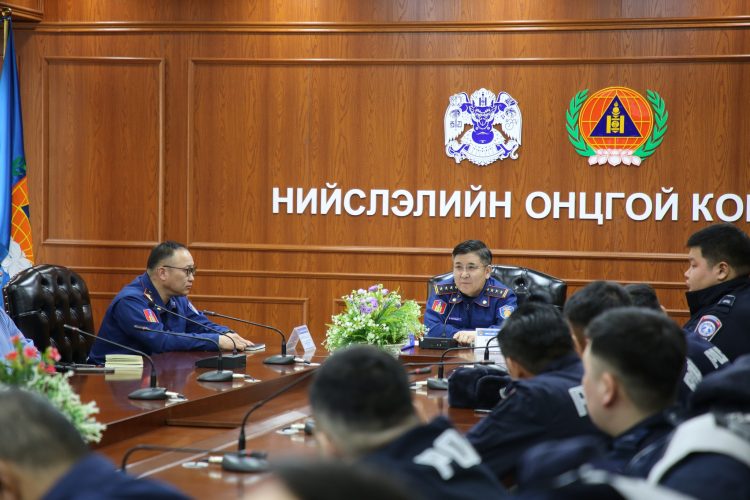 Нийслэлийн ногоон бүс, зуслангийн чиглэлд хөдөлгөөнт эргүүл ажиллаж эхэллээ