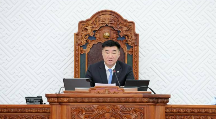 Монгол Улсын засаг захиргаа, нутаг дэвсгэрийн нэгж, түүний удирдлагын тухай хуульд өөрчлөлт оруулах тухай хуулийн төслийг баталлаа