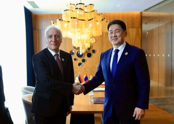 Ерөнхийлөгч У.Хүрэлсүх Армени Улсын Ерөнхийлөгч Ваган Хачатурянтай уулзлаа