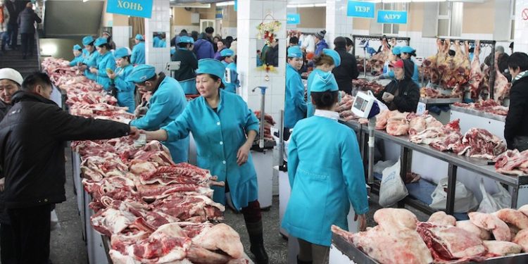 Шатахууны үнэ нэмэгдэх сургаар “юмны үнэ тэнгэрт хадав”