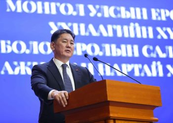 Ерөнхийлөгч У.Хүрэлсүх: Багш нар ёс суртахууны ноён оргил байх учиртай
