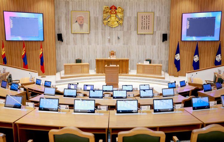 НИТХ 11.00 цагаас хуралдаж 20 гаруй асуудал хэлэлцэнэ