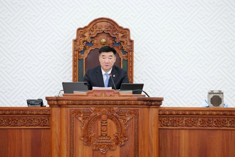 УИХ-ын чуулганы өнөөдрийн хуралдаанаар 43 хуулийн төсөл эцэслэн батална